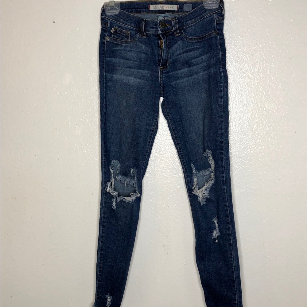 Sneak Peek Skinny Jeans, size 7- 25